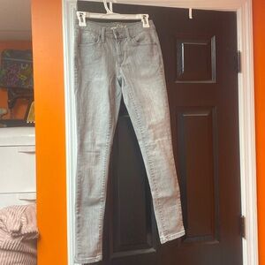 Gray skinny jeans